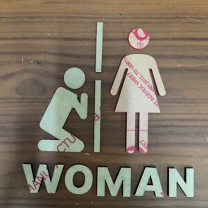 ตัวอักษรอะคริลิค พร้อมสัญลักษณ์ชายหญิง