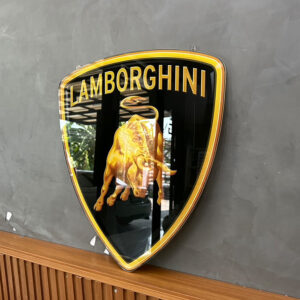 ป้ายโลโก้อะคริลิค Lamborghini พิมพ์ UV