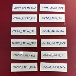 ป้ายชื่ออะคริลิคติดเครื่องจักร