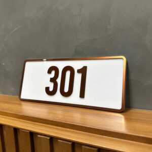 ป้ายตัวเลขอะคริลิค เลขห้อง 301