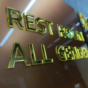 ป้ายหน้าห้องน้ำ อะคริลิคอักษรสีทอง